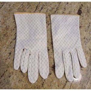 Vintage Size M/L  Kay Fuchs 8" Stretch Gloves White Silver Metallic Weave Formal